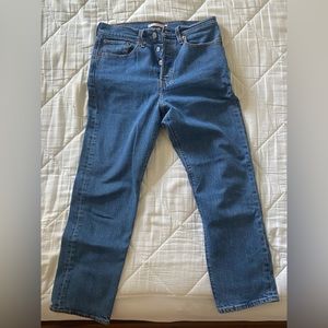 Levi’s 501’s, wedgie straight, Mid wash, high rise